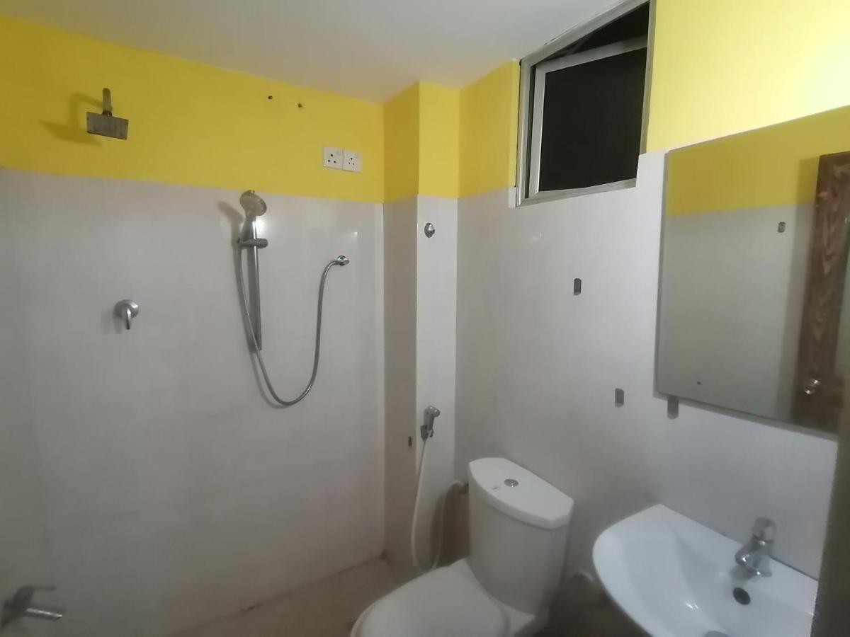 Ambula Food Court Hotell Anuradhapura Eksteriør bilde